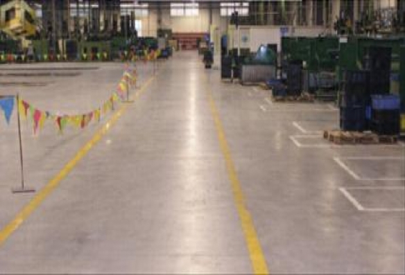 金剛砂防滑坡道地坪工藝