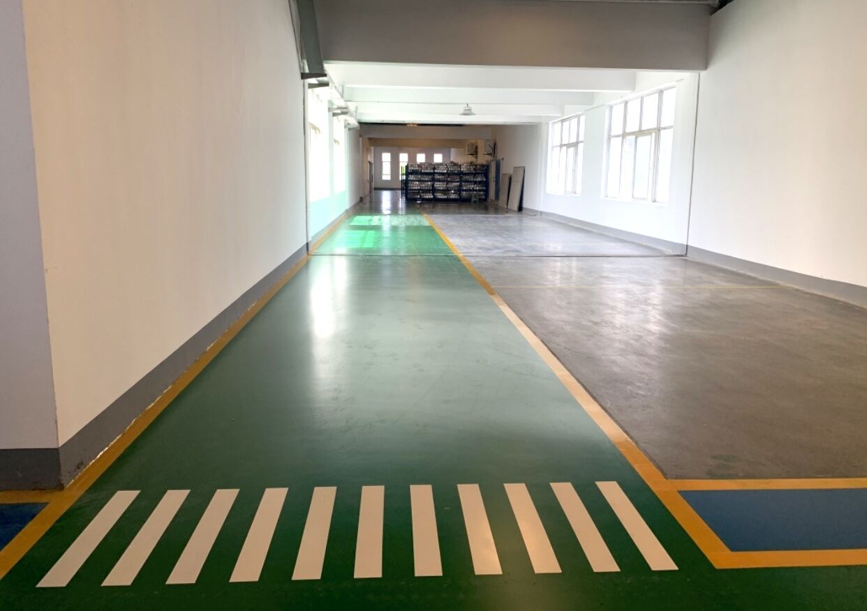 環(huán)氧地坪中底涂、中涂、面涂的作用